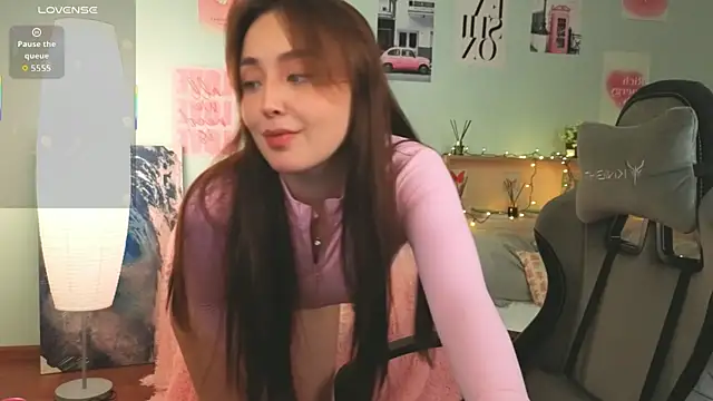 fallin_lovee's cam snapshot