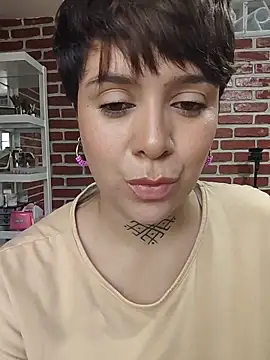 KatInk's cam snapshot