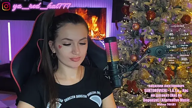 -RED_HAT-'s cam snapshot