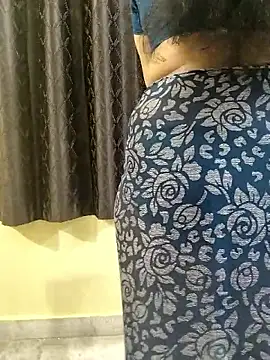 bhuvana_555's cam snapshot