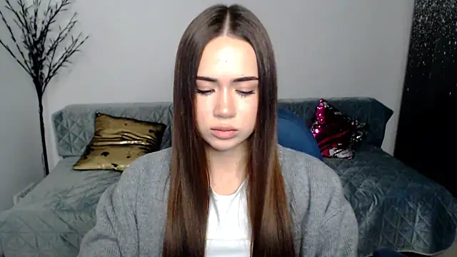 heiley_love's cam snapshot