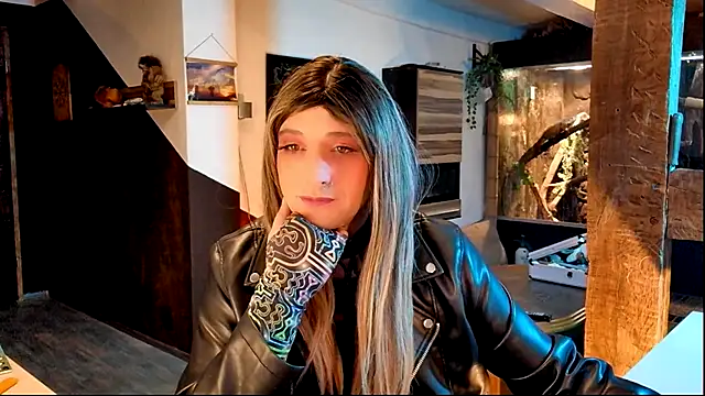 DYasmin69 live sex cam