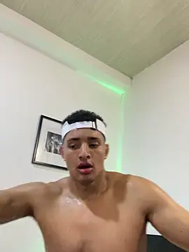 Smith_Fitness's cam snapshot