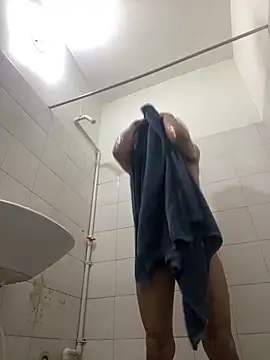 EL_VENEZOLANO_22CM live sex cam