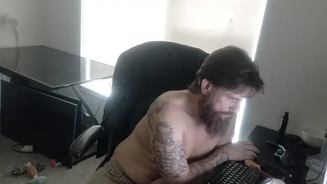 Armyexhibitionistvet live sex cam