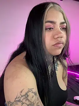 aliensexy live sex cam