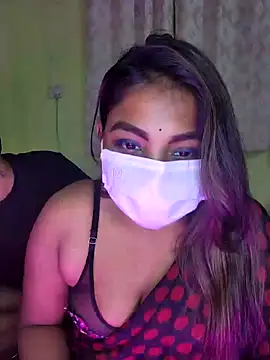 Trending_Couple live sex cam