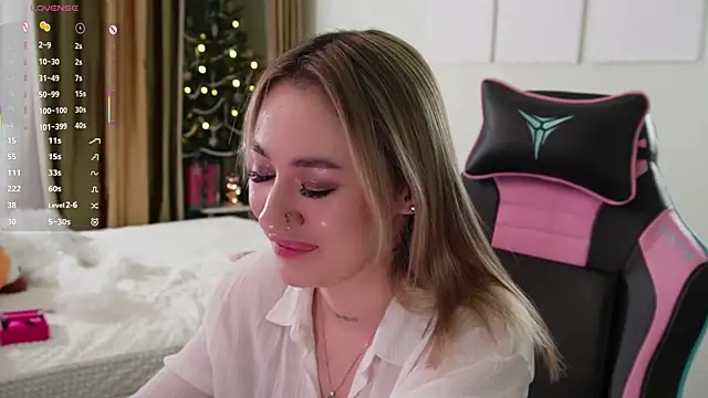 Fiona-Love's cam snapshot