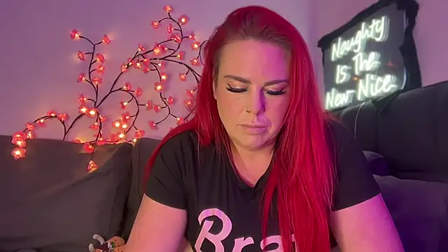 redxxxvixen's cam snapshot