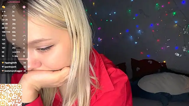 new_wave_chloe's cam snapshot