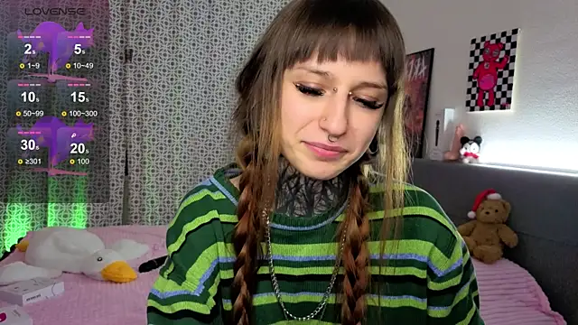 LilithPoison's cam snapshot