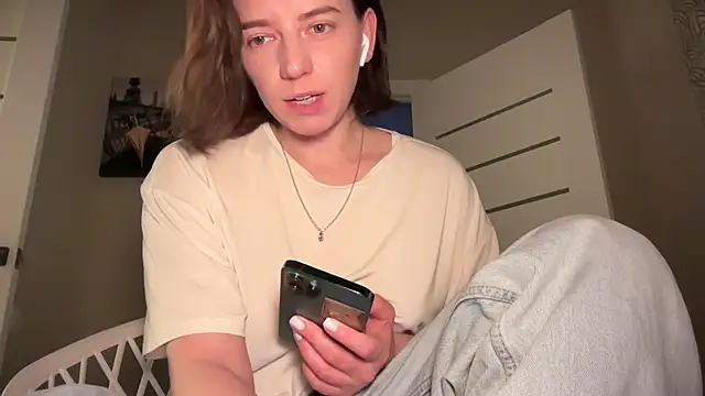 Take_Me_Awayy's cam snapshot