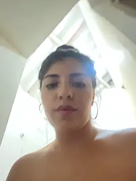 Isaa-Sweet's cam snapshot