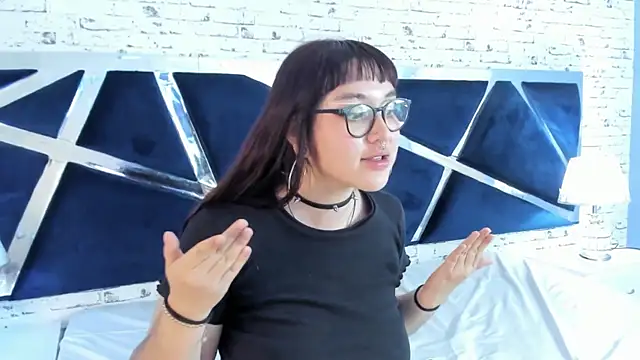 ViiolettMoon's cam snapshot