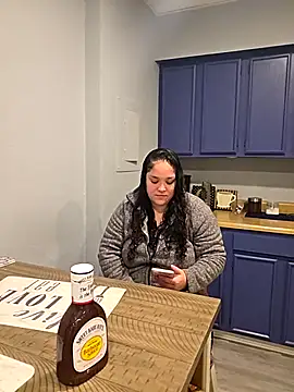 Nikkierosee live sex cam