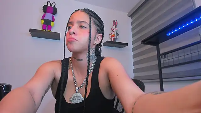 Gangster_Girl live sex cam