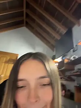 Miia_Millerr live sex cam