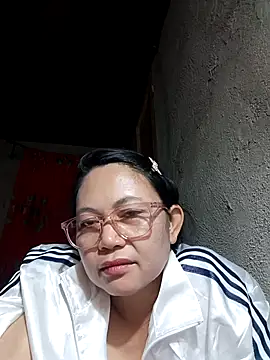 Everleigh_mom's cam snapshot