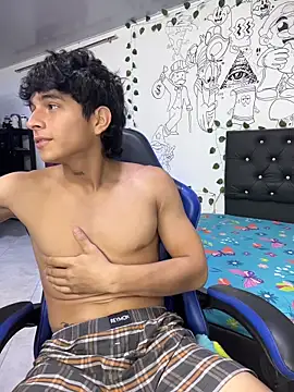 nic_2005's cam snapshot