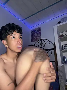 aurora_082's cam snapshot