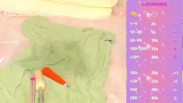 CarmenCash__'s cam snapshot