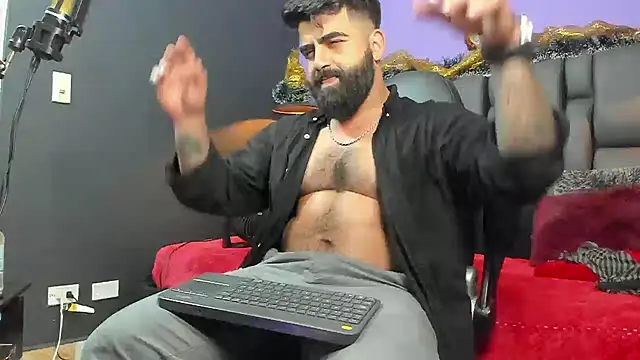 Lyon_vach live sex cam