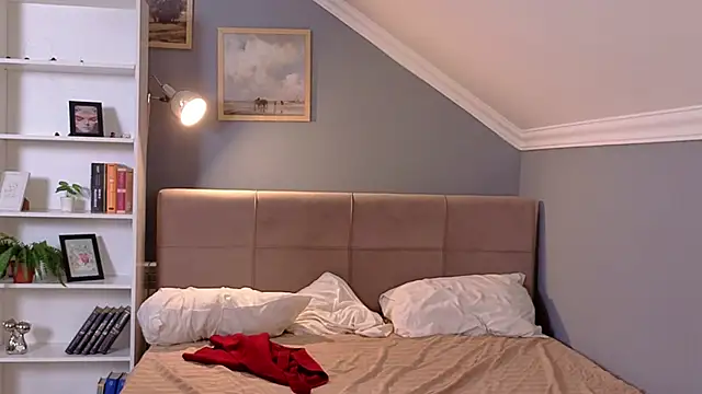 Greta_Brown's cam snapshot