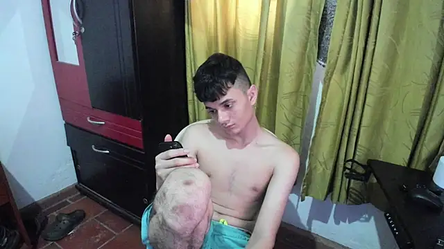 Waturox live sex cam