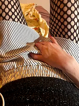 Vonamor12 live sex cam