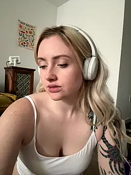 seeunexttuesday's cam snapshot