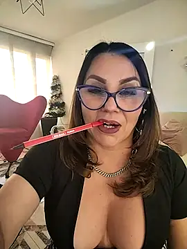 Myrnasexxx's cam snapshot