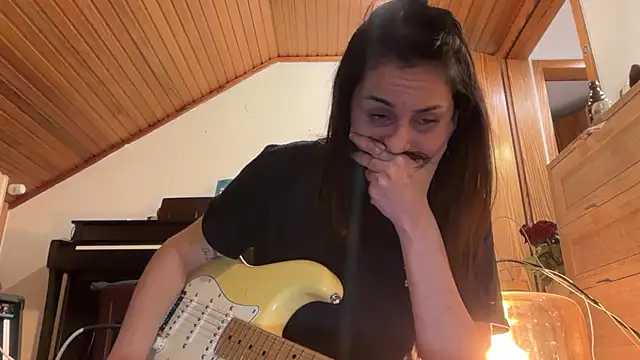 ClaireDeLunee's cam snapshot