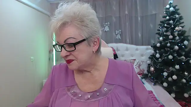 KayleSmoll's cam snapshot