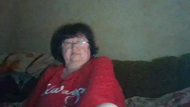 MilaSky5303's cam snapshot