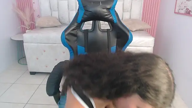 scarleth_sweet_s's cam snapshot