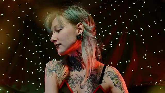 Littlespacemouse's cam snapshot