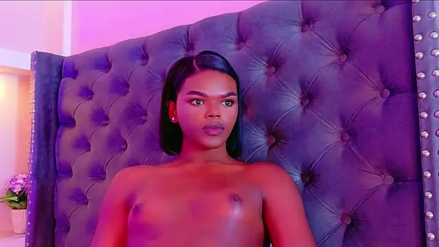 CamiEstrada live sex cam