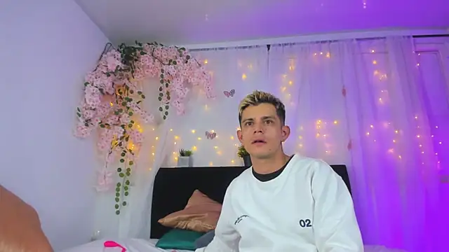 Bonny_and_carrot live sex cam