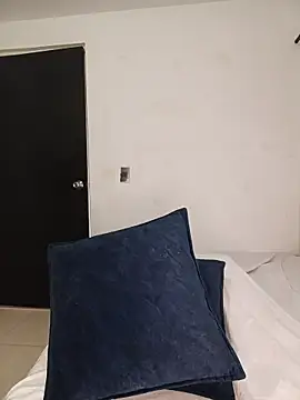 Stephanie_sophia's cam snapshot