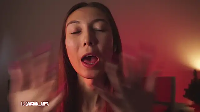 bigboobsarya live sex cam