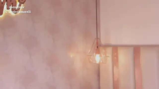 Nicolemorelli2's cam snapshot