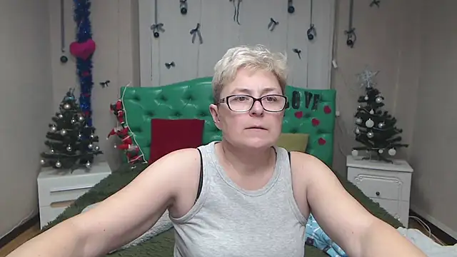 EmiliaGree's cam snapshot