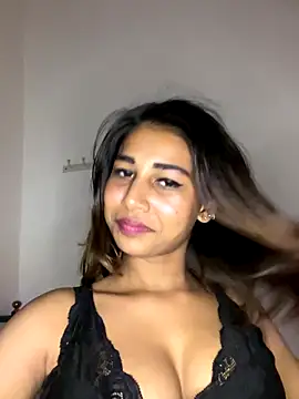 STRIP_GLOW live sex cam