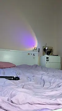 bigbabykiki's cam snapshot