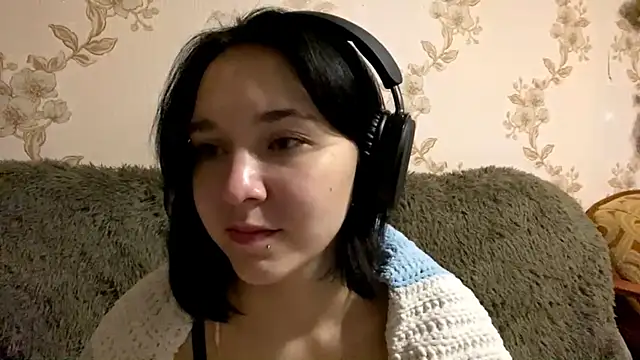 EmilyVeiro live sex cam