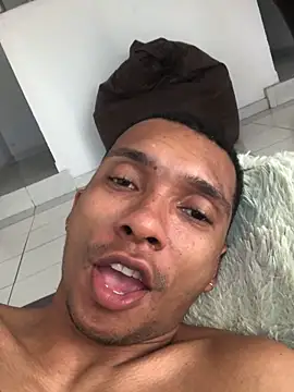 Aaronblack1_ live sex cam