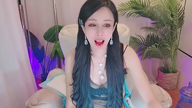 MeettheRainbow live sex cam