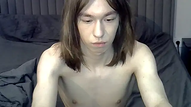 kr1sfemboy live sex cam
