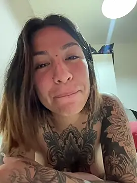 _antonella_dreamss's cam snapshot