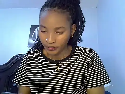 cute-alexis's cam snapshot